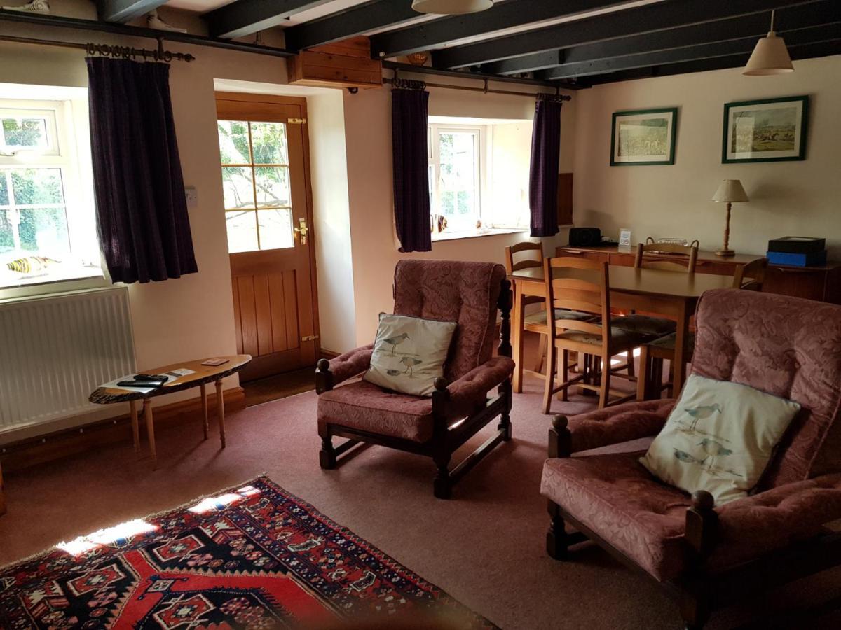 Granston Cottage ภายนอก รูปภาพ